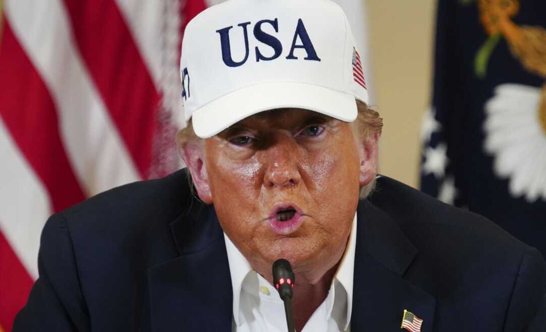 Trump anuncia arancel del 30% a productos de México y la UE